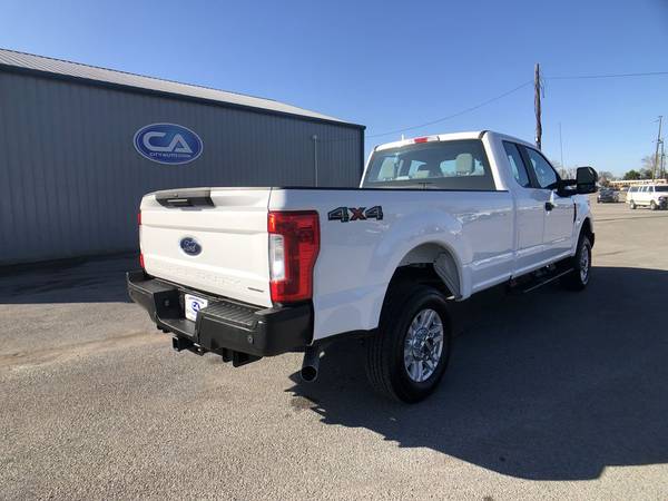 2017 Ford F150 4X4 Super Duty, One Owner, Clean CarFax!! - cars &... for sale in Murfreesboro, TN – photo 4