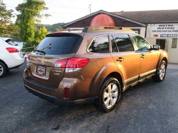 2011 Subaru Outback 2 5i Limited - - by dealer for sale in Pittsburgh, OH – photo 5