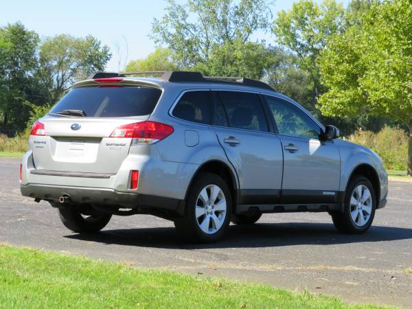 2010 Subaru Outback 2 5i Premium - MUST SEE! - - by for sale in Jenison, MI – photo 8