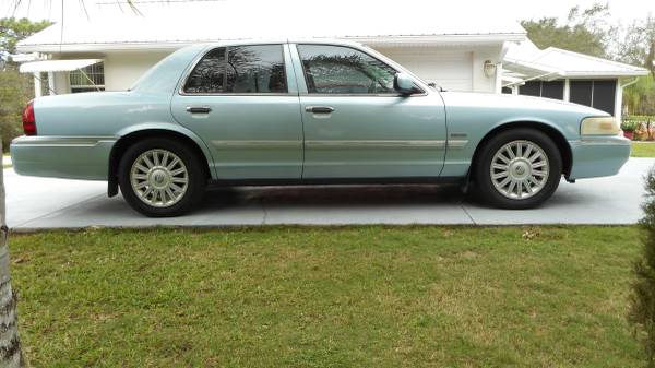 2009 Mercury Grand Marquis LS Ultimate Edition - - by for sale in Sebring, FL – photo 3
