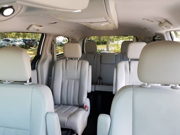 2014 Chrysler Town & Country Touring-L~ 1-OWNER~ LONG WHEEL BASE~... for sale in Sarasota, FL – photo 20