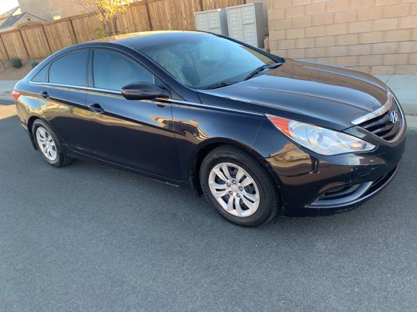 2011 HYUNDAI SONATA - cars & trucks - by owner - vehicle automotive... for sale in Lancaster, CA – photo 6