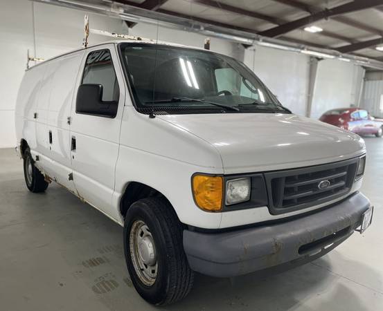 2006 Ford E150 Super Duty Cargo Commercial Van - - by for sale in Fremont, NE – photo 12