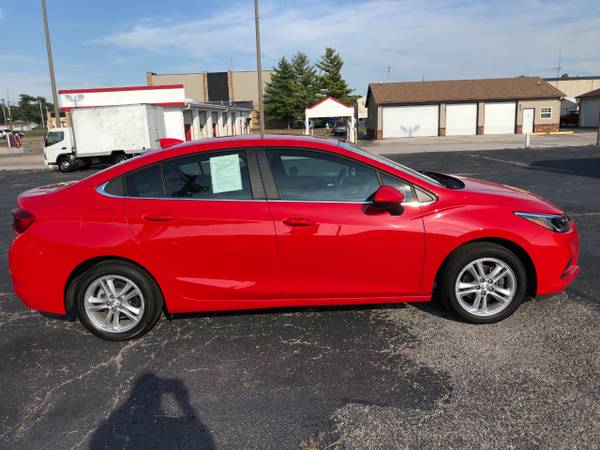 2017 Chevrolet Cruze 4dr Sdn 1.4L LT w/1SD for sale in FAIRVIEW HEIGHTS, IL – photo 2