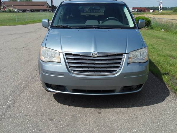 2008 CHRYSLER TOWN & COUNTRY - 3RD ROW - RUNS GREAT for sale in Montrose, MI – photo 6