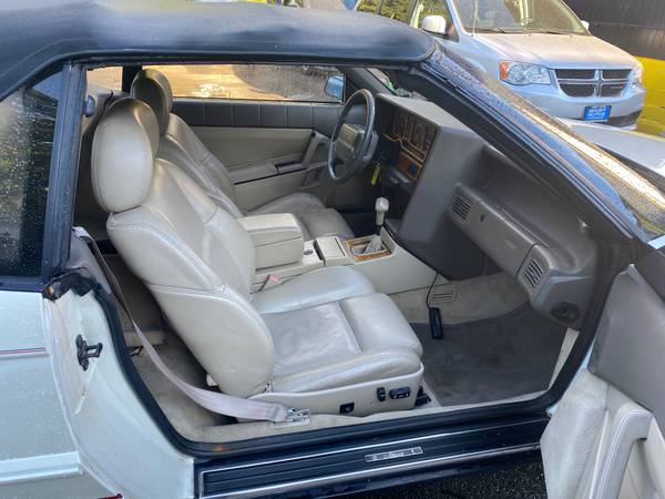 1993 CADILLAC ALLANTE, RARE COLLECTIBLE! - - by dealer for sale in Seattle, WA – photo 11