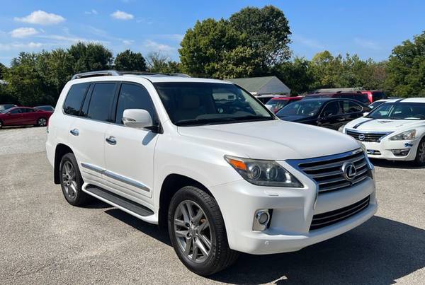 2013 Lexus LX 570 Sport Utility - - by dealer for sale in Crestwood, KY – photo 4