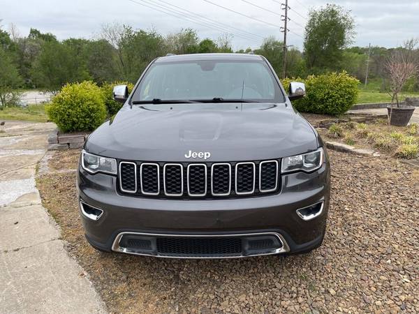 2017 Jeep Grand Cherokee LIMITED GRAY - - by dealer for sale in Springdale, MO – photo 3