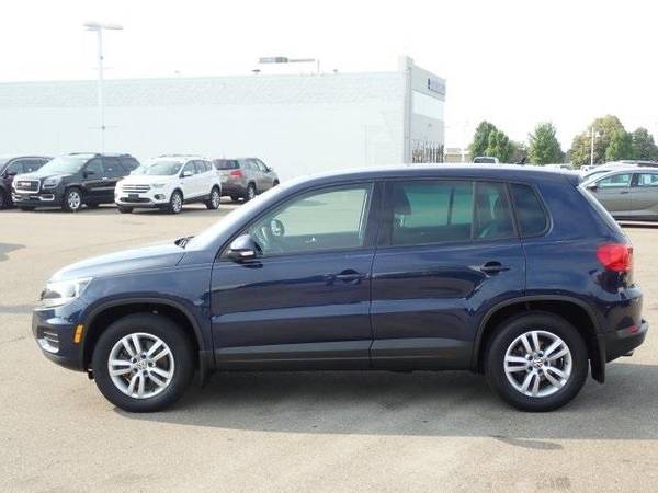 2012 Volkswagen Tiguan SUV S (Night Blue Metallic) GUARANTEED APPROVAL for sale in Sterling Heights, MI – photo 5