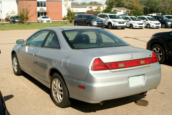 2001 Honda Accord Coupe for sale in Stevensville, MI
