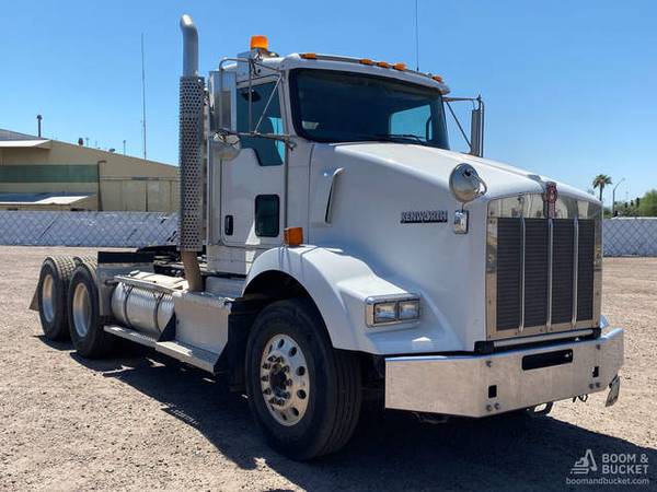 2012 Kenworth T800 specialty-trucks - - by dealer for sale in Other, MO – photo 2