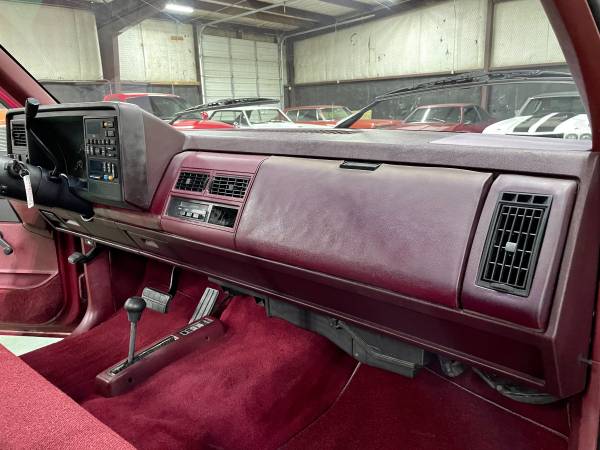 1988 GMC Sierra 1500 SWB 4x4 Pickup 57K Miles 526814 - cars & for sale in Sherman, SD – photo 17