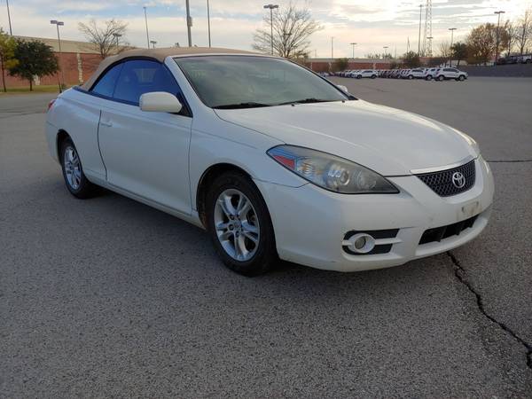 2007 TOYOTA CAMRY SOLARA CONVERTIBLE RUNS/DRIVES GREAT! 1 OWNER! -... for sale in Norman, KS – photo 2
