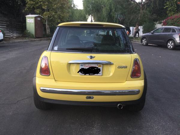2002 BMW Mini Cooper 41K original miles - cars & trucks - by owner -... for sale in North Hollywood, CA – photo 7
