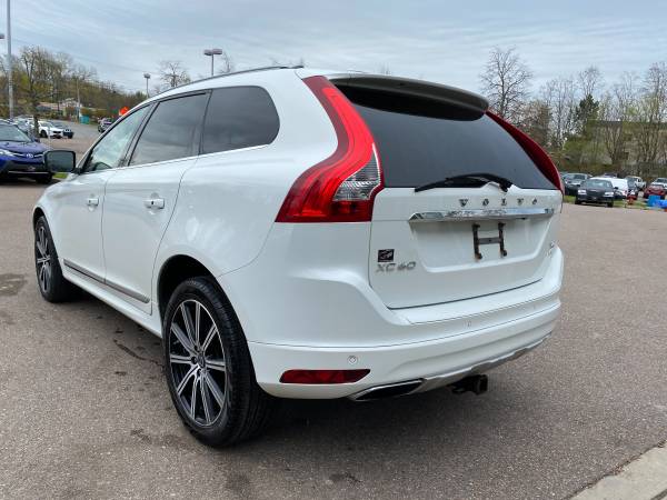 2015 VOLVO XC60 T6 PLATINUM AWD - - by for sale in south burlington, VT – photo 5