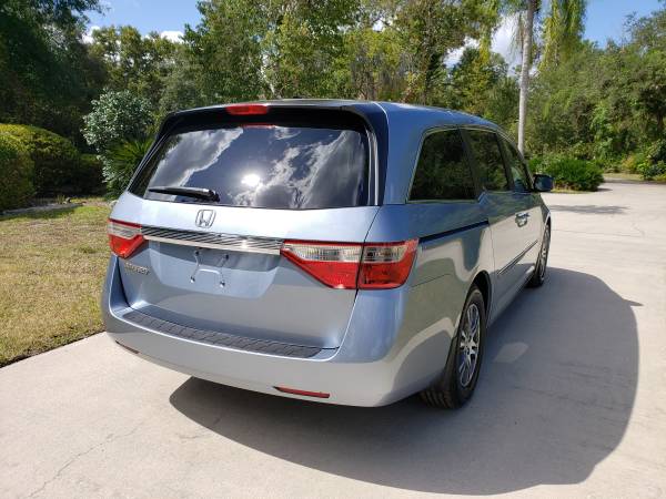 2011 Honda Odyssey EX-L Minivan - Leather - DVD - 1 Owner for sale in Lake Helen, FL – photo 5