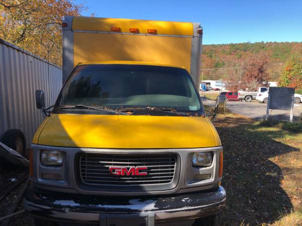 2001 GMC box van - cars & trucks - by owner - vehicle automotive sale for sale in Austin, AR – photo 3