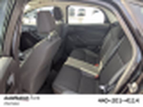 2012 Ford Focus SE SKU:CL127386 Sedan - cars & trucks - by dealer -... for sale in Westlake, OH – photo 17