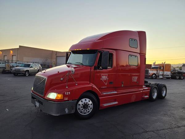 1999 volvo vnl770 - cars & trucks - by owner - vehicle automotive sale for sale in Las Vegas, IL