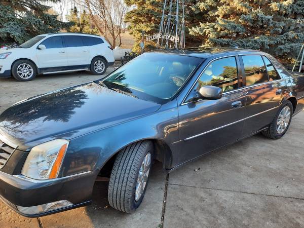 2010 Cadillac DTS Premium for sale in Crooks, SD – photo 2