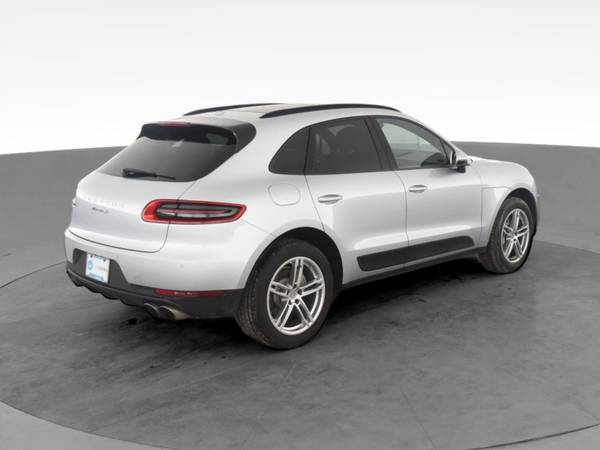 2015 Porsche Macan S Sport Utility 4D suv Silver - FINANCE ONLINE -... for sale in Saint Louis, MO – photo 11