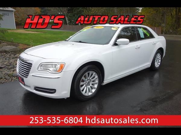 2013 Chrysler 300 BEAUTIFUL CONDITION, ONLY 98K MILES!!! for sale in PUYALLUP, WA