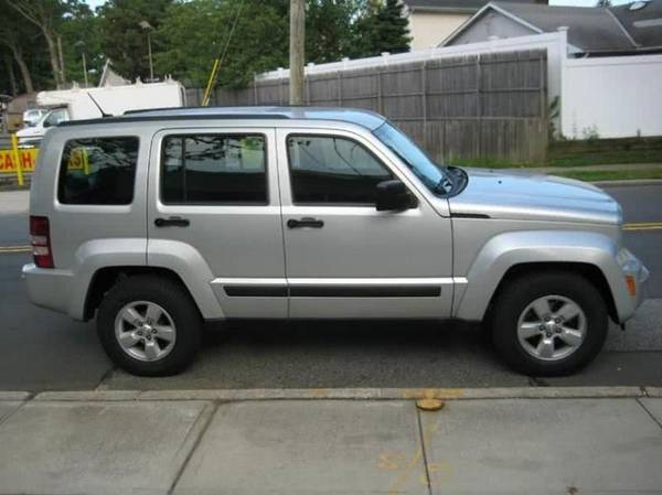 2009 Jeep Liberty Sport 4x4 4dr SUV SUV - cars & trucks - by dealer... for sale in Massapequa, NY – photo 7