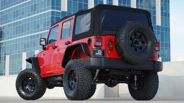 2011 Jeep Wrangler Unlimited *(( LIFTED LOW MILES ))* 4 DOOR for sale in Austin, TX – photo 6