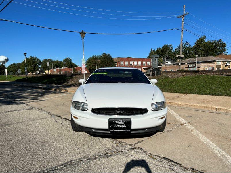 1995 Buick Riviera Coupe FWD for sale in Brookfield, IL – photo 5