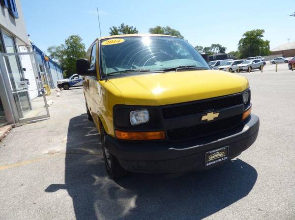 2014 Chevrolet Chevy Express Cargo Van RWD 2500 135 Holiday Special... for sale in Burbank, IL – photo 15