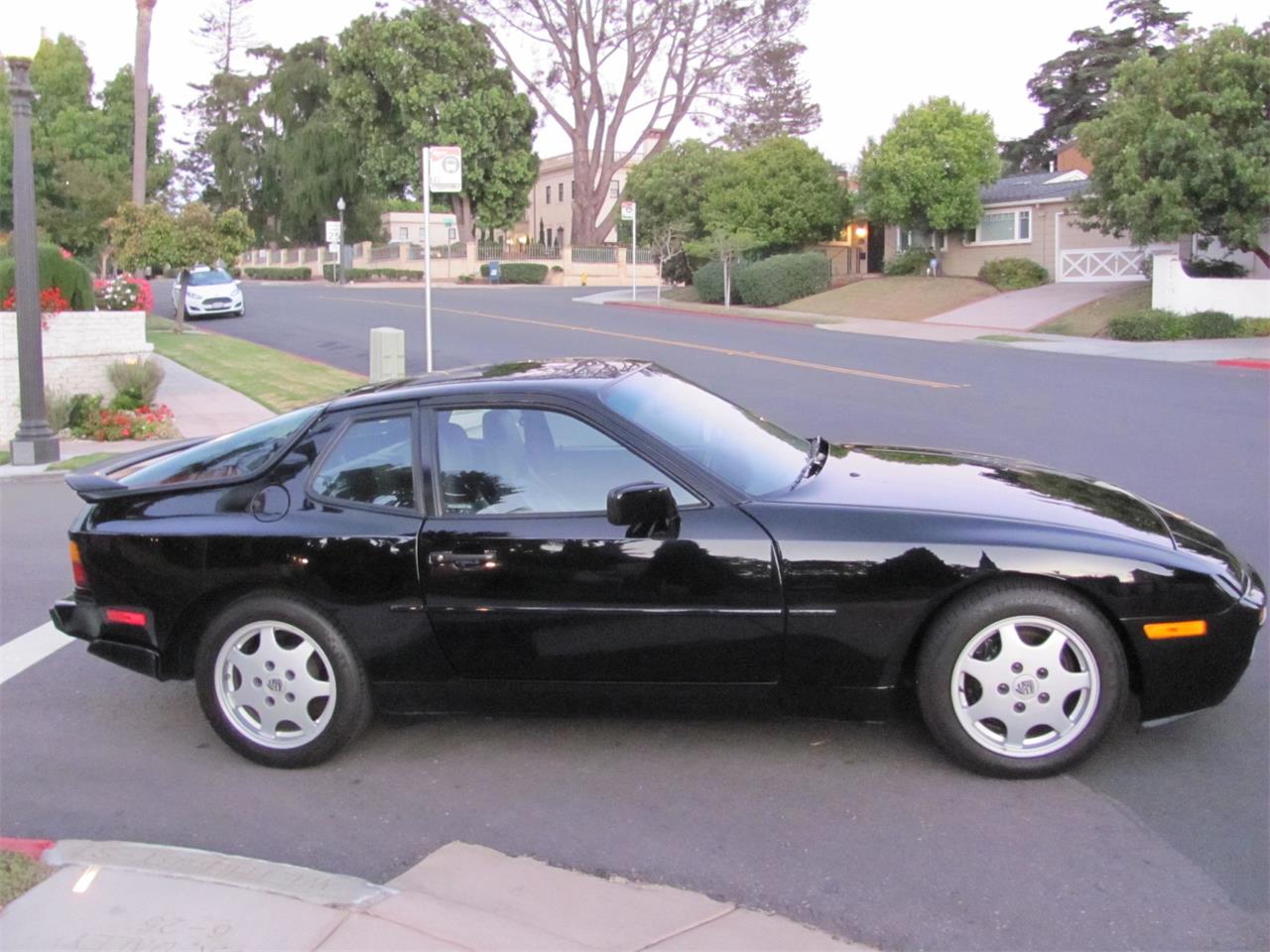 For Sale at Auction: 1991 Porsche 944S2 for sale in San Diego, CA – photo 8