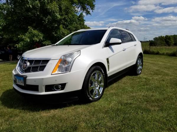Price Drop-2011 Cadillac SRX Performance for sale in Milan, IA