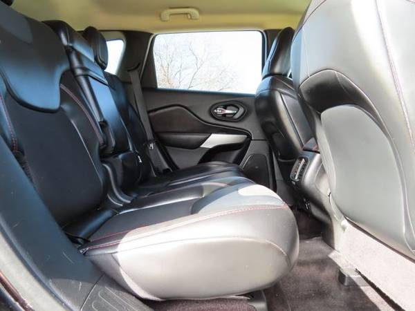 2017 Jeep Cherokee V6, 3 2 Liter 4WD Gasoline - - by for sale in Nampa, ID – photo 19