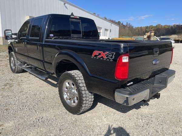 2016 Ford Super Duty F-250 SRW Lariat - - by dealer for sale in Chillicothe, OH – photo 5
