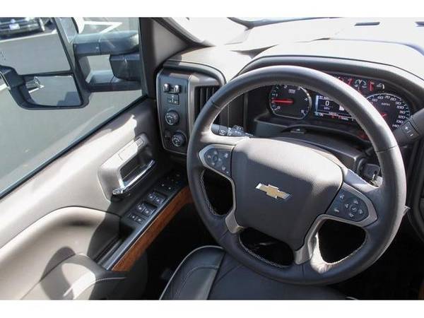 2018 Chevrolet Silverado 2500HD truck High Country - for sale in Green Bay, WI – photo 17