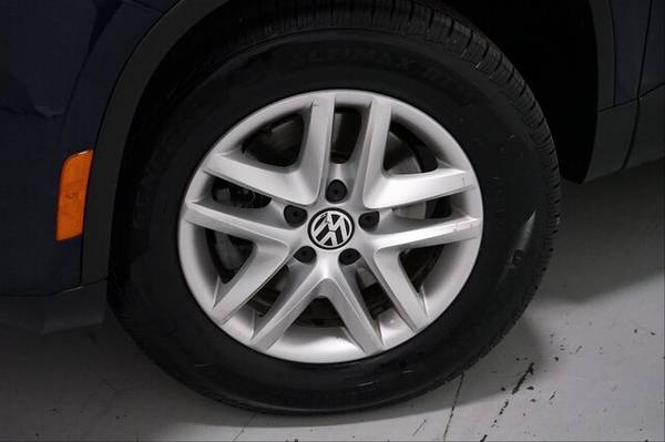 2011 Volkswagen Tiguan S SUV **Lifetime Powertrain Warranty** for sale in Tacoma, OR – photo 9