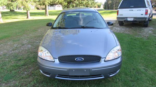 2006 Ford Taurus SE. for sale in Waldo, WI – photo 7