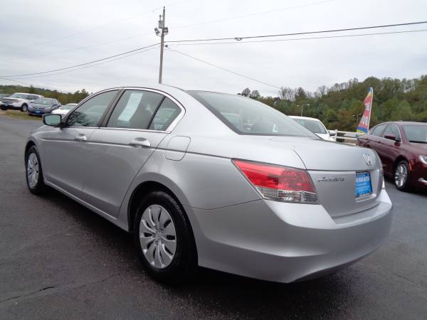 2009 Honda Accord One Owner Mint Condition Very Nice Car for sale in Rustburg, VA – photo 3