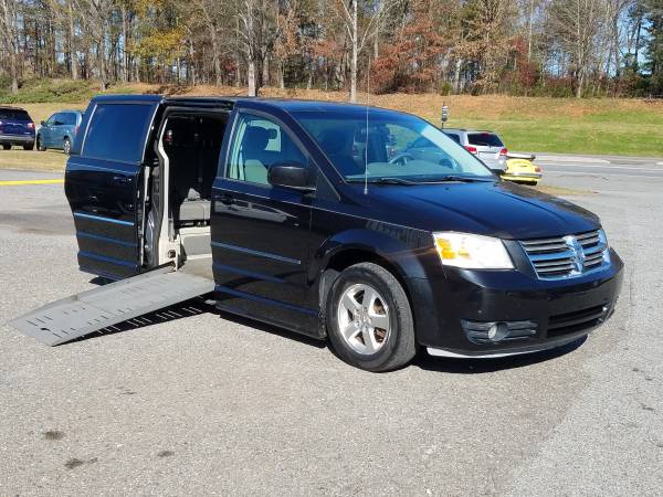 WHEELCHAIR ACCESSIBLE SIDE ENTRY VAN! ONLY 46K MILES!! - cars &... for sale in Shelby, NC – photo 2