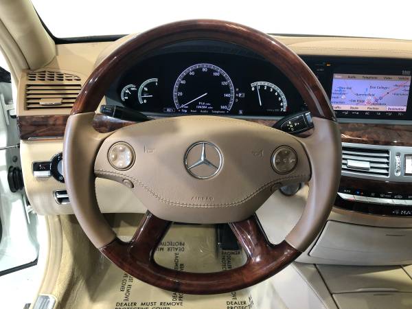 1-Owner 2008 Mercedes-Benz S550 *Loaded* Financing Available for sale in Greensboro, NC – photo 11