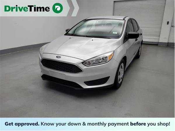 2017 Ford Focus S - sedan - - by dealer - vehicle for sale in Highland, IL