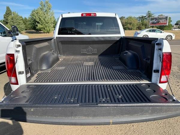 2018 Ram 1500 4WD Truck Dodge Express 4x4 Quad Cab 64 Box Crew Cab for sale in Corvallis, OR – photo 6