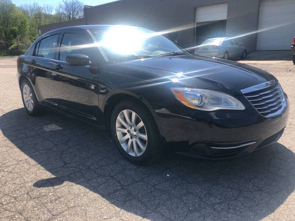 2013 Chrysler 200 Touring - - by dealer - vehicle for sale in Danbury, NY – photo 10