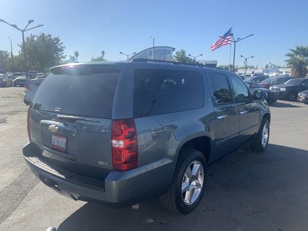 2008 Chevrolet Suburban LTZ**1 OWNER **NAVY**MOONROOF****LOW MILES**** for sale in Sacramento , CA – photo 6