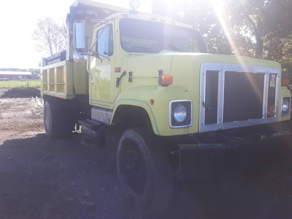 1990 INTERNATIONAL DUMP TRUCK DT466 RUNS GREAT for sale in Canandaigua, NY – photo 6