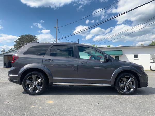 2015 Dodge Journey Crossroad - One Owner - Leather - 96K Miles - NC Suv for sale in Stokesdale, TN – photo 4