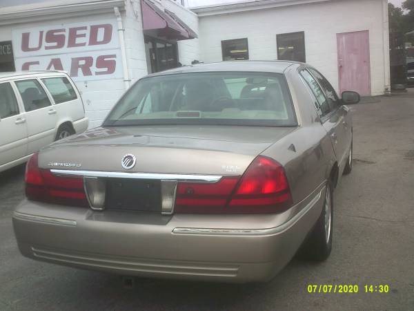 2005 Mercury Grand Marquis , LS - cars & trucks - by dealer -... for sale in York, PA – photo 2