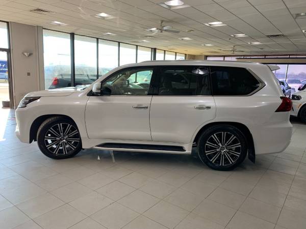 2020 LEXUS LX 570 THREE ROW AWD 4DR SUV - - by dealer for sale in Springfield, IL – photo 4