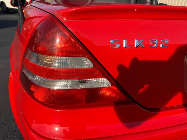 2004 Mercedes SLK 32 AMG Red w/ Red/Black Leather Hard Top... for sale in Jeffersonville, KY – photo 20