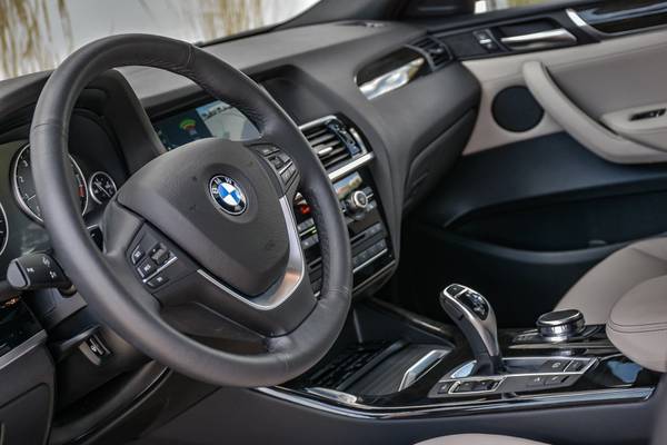 2018 BMW X4 xDrive28i hatchback Deep Sea Blue Metallic for sale in Downers Grove, IL – photo 2